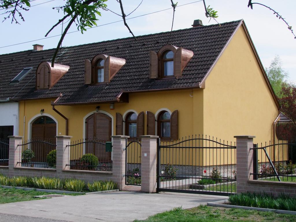 Rajna Vendeghaz Villa โบกาช ภายนอก รูปภาพ